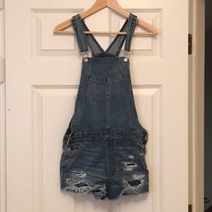 AE overall shorts